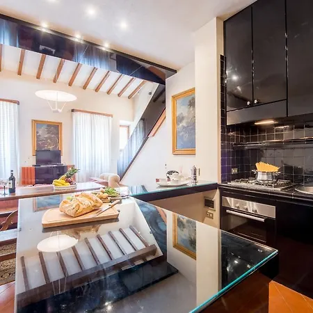 Apartment Prestige Signoria *